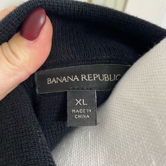 Banana Republic Cardigan - Picture 6 of 7